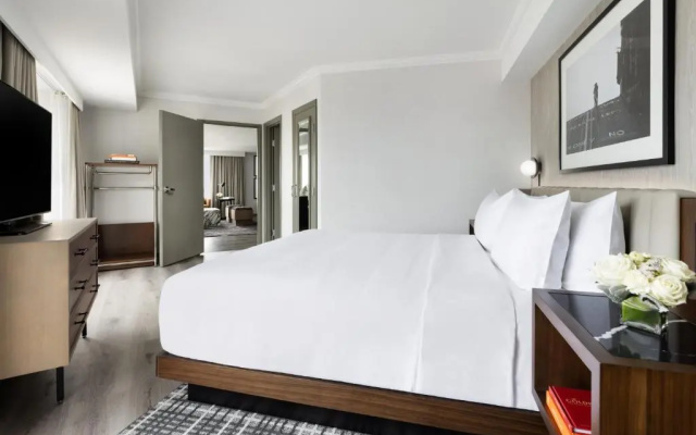 1 Bedroom Premium Suite with city view