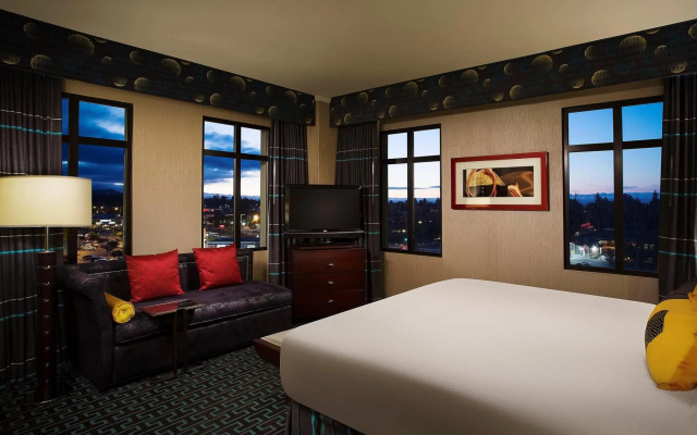 1 Bedroom Suite