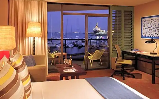 Grand room
