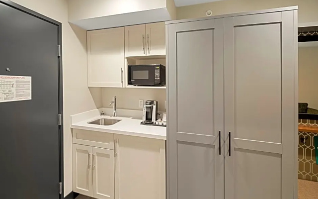 1 Bedroom Double Suite