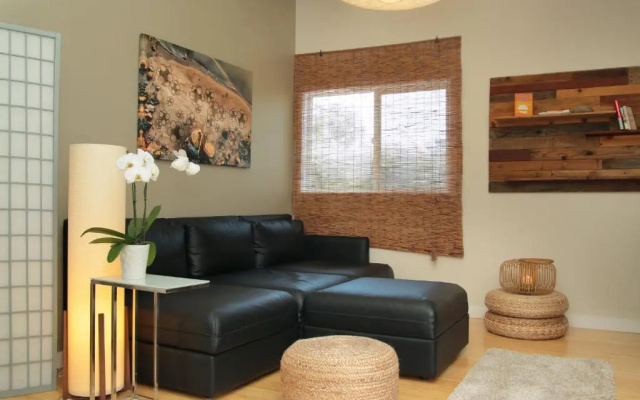 Deluxe Family Suite