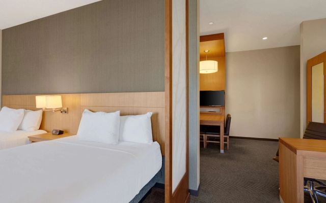Quadruple Suite