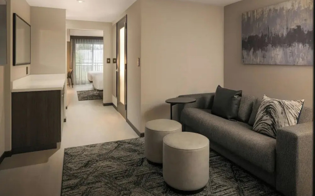 Suite with balcony