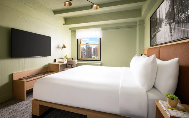 Premium Double room with city view