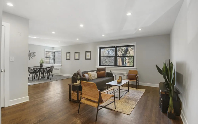 Premier Apartment