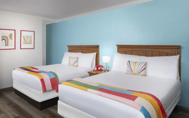Crash Pad room