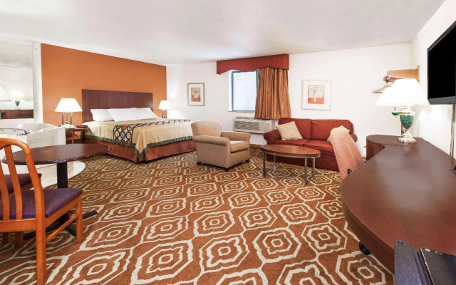 Deluxe Double Suite