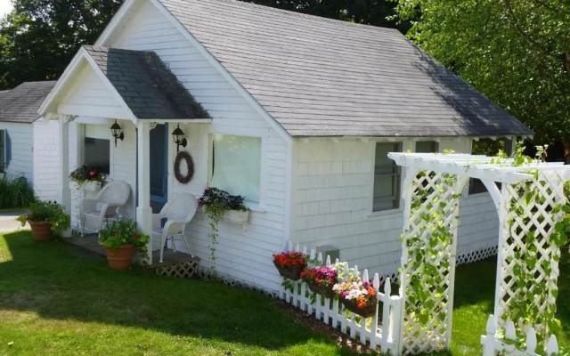 1 Bedroom Cottage