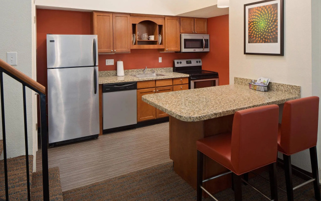 2 Bedrooms Duplex Suite