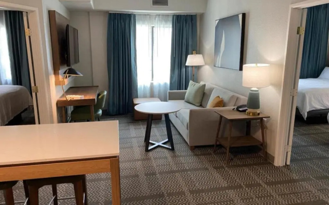2 Bedrooms Suite