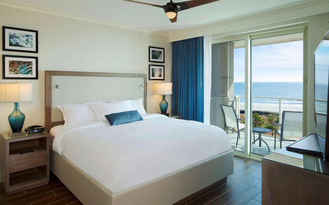 2 Bedrooms Quadruple Suite oceanfront