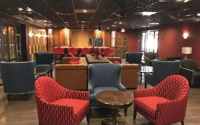 1 Bedroom Executive Quadruple Suite