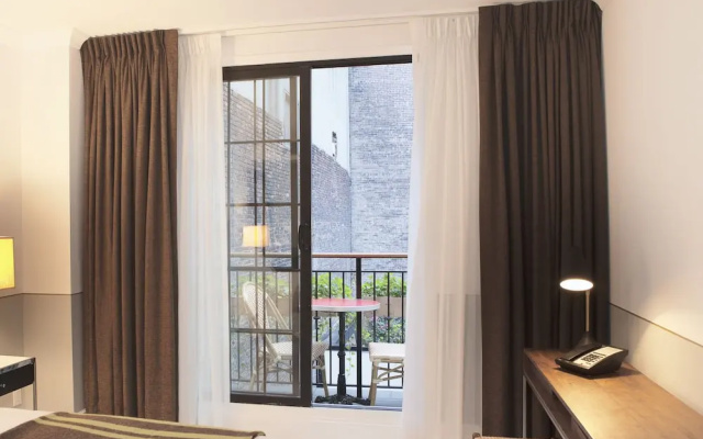 Penthouse Suite with balcony