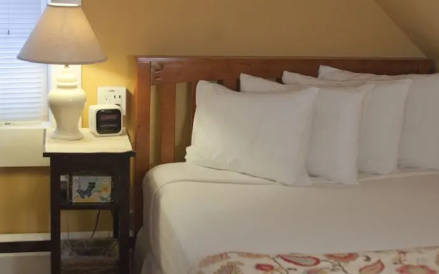 2 Bedrooms Triple Family Suite