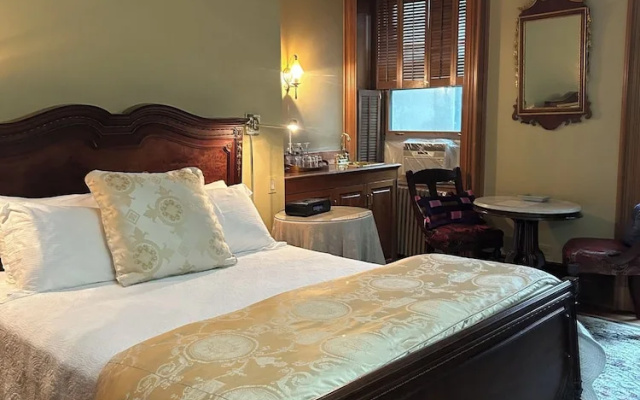 Classic room