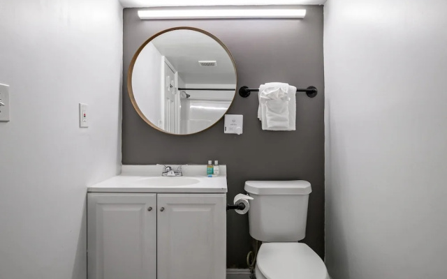 Standard Double Suite with partial ocean view