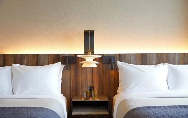 2 Bedrooms Suite
