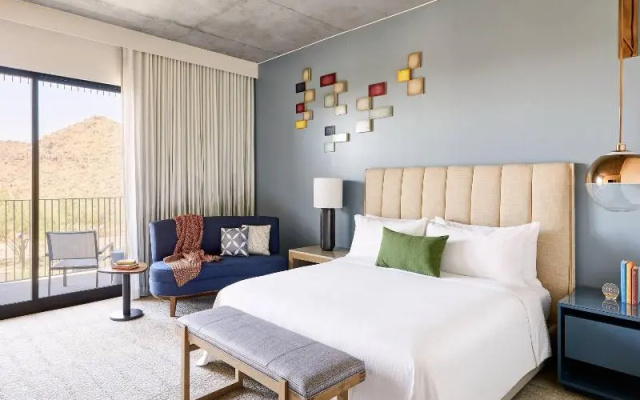 Standard Double room with view