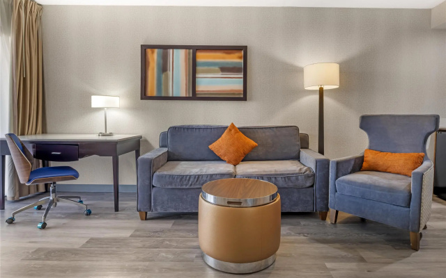Double Suite