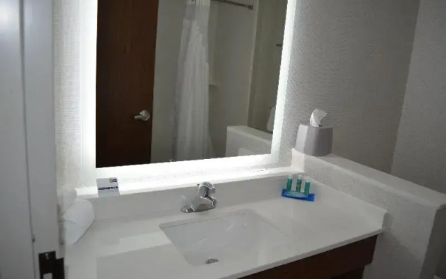 Standard Suite