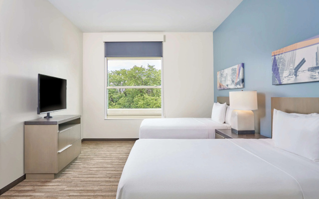 1 Bedroom Quadruple Suite