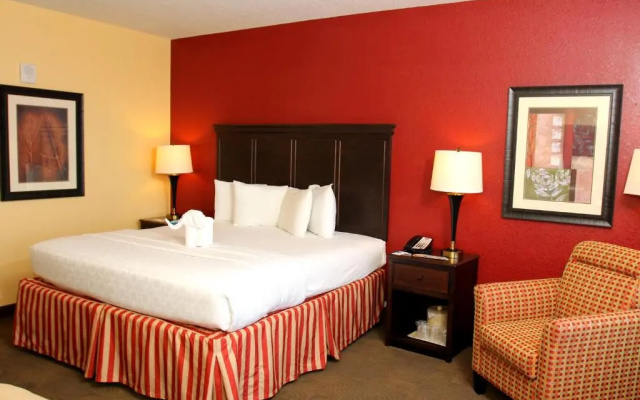 Standard room with partial view