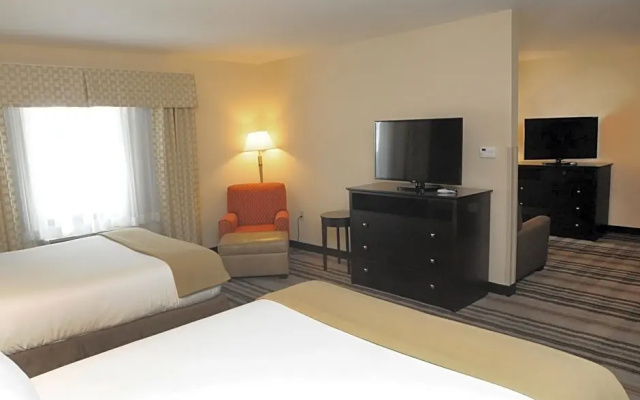 Quadruple Suite