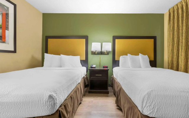 Quadruple Suite
