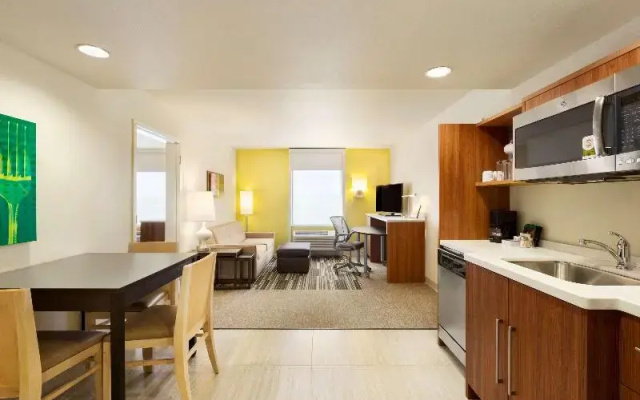 1 Bedroom Suite