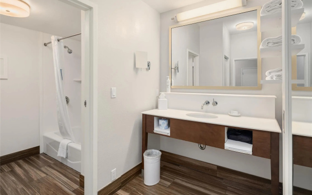 Double Suite