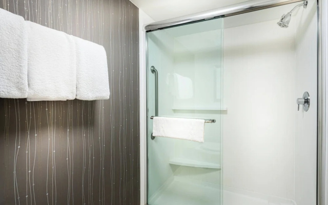 1 Bedroom Suite with balcony