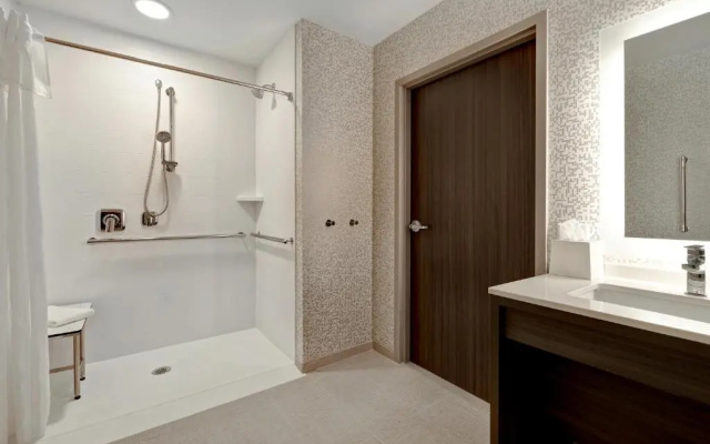 Standard Suite