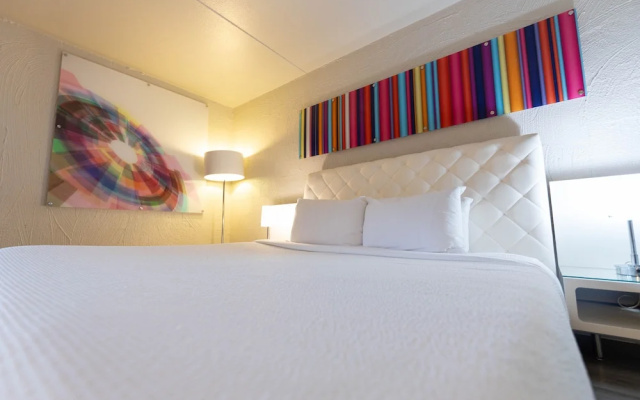 Deluxe Double room with pool view