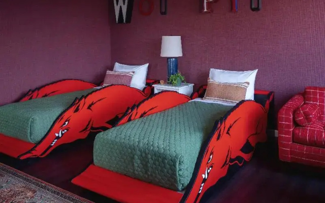 Standard Family room