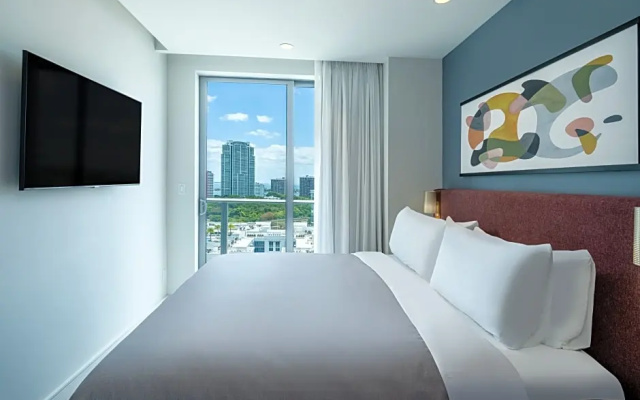 Studio Suite with balcony