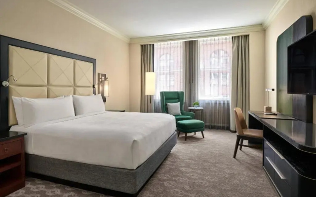 Standard room with city view