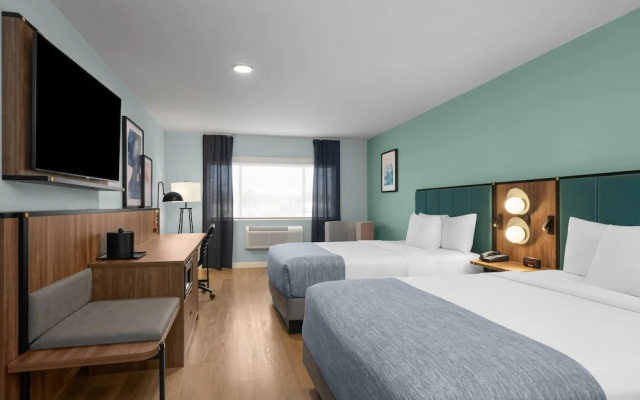 Deluxe Quadruple room