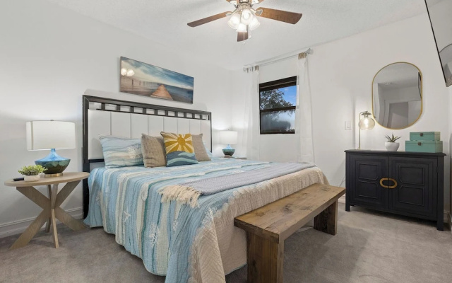 Comfort room