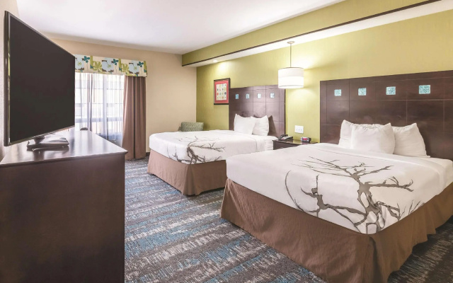 Quadruple room