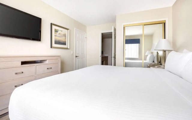 2 Bedrooms Standard Quadruple room