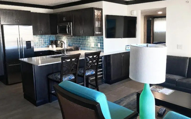 2 Bedrooms Superior Suite with balcony