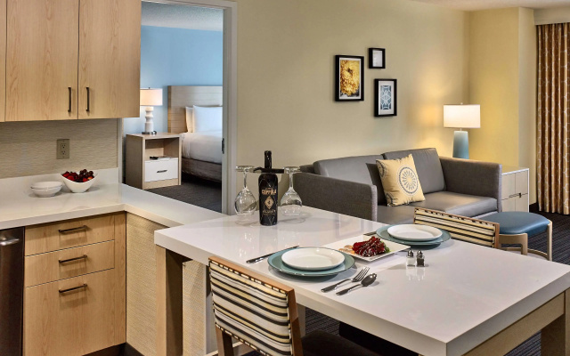 1 Bedroom Double Suite