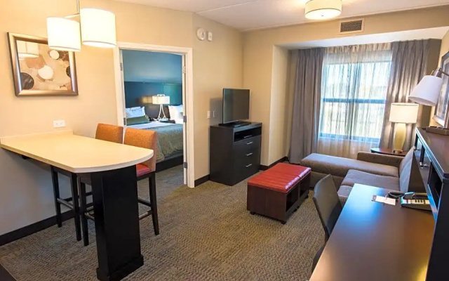 2 Bedrooms Sextuple Suite