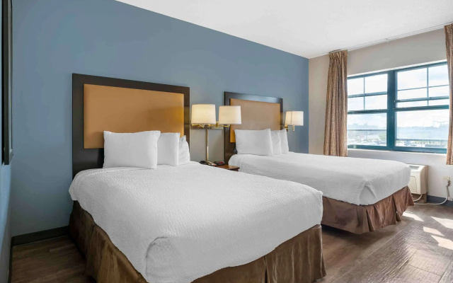 Quadruple Suite