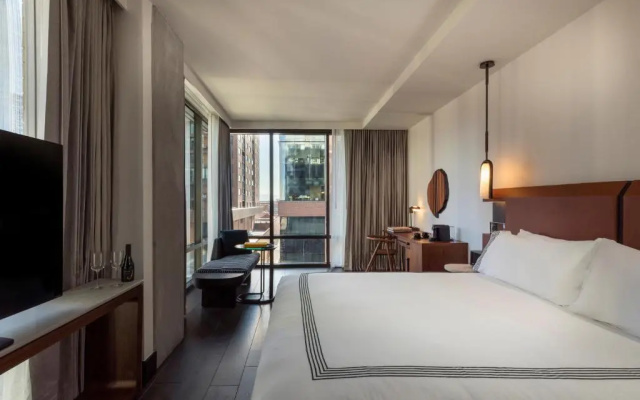 Room with city view