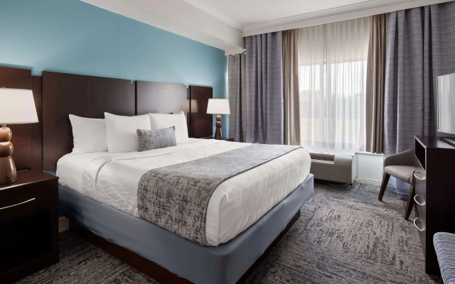 2 Bedrooms Double Suite