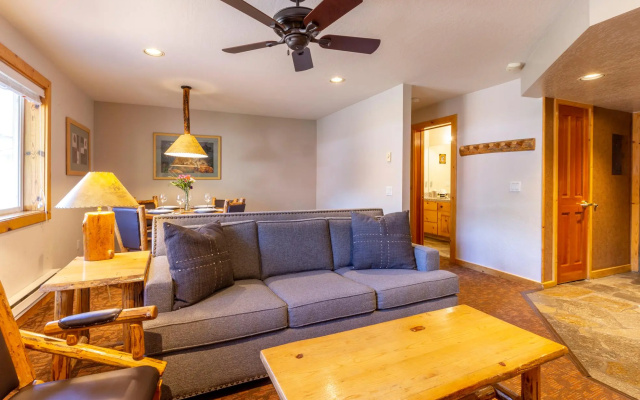 2 Bedrooms Suite