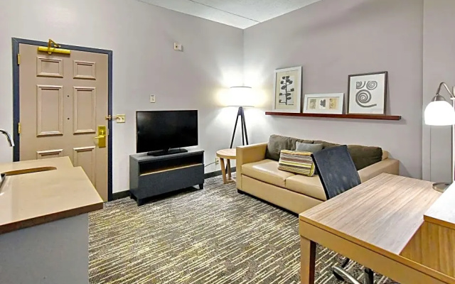 Double Suite