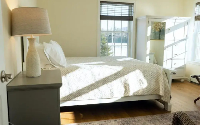 Deluxe Cottage