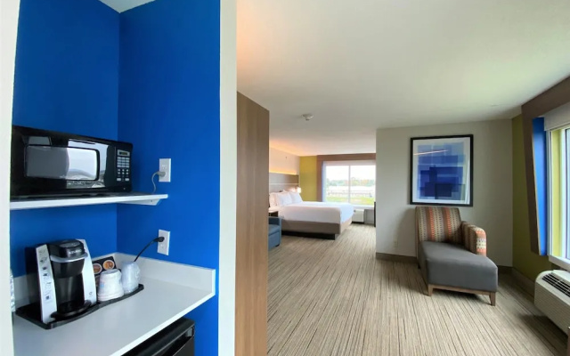 1 Bedroom Suite